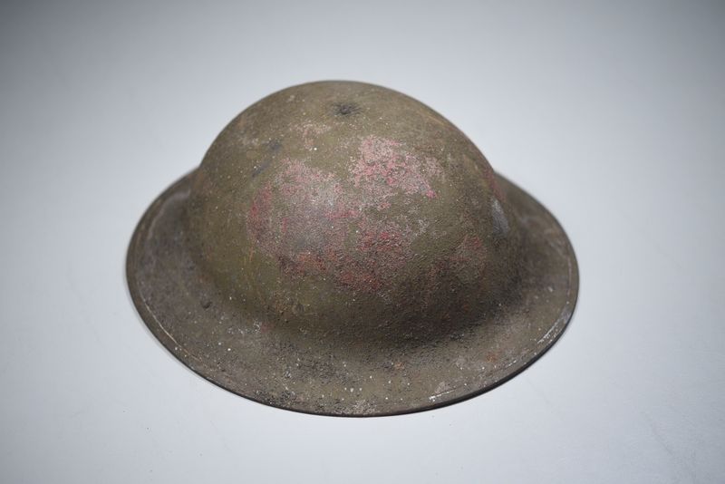 WWI U.S MODEL 1917 'DOUGHBOY' HELMET w/SAND FINISH WWI U.S MODEL 1917 'DOUGHBOY' HELMET w/SAND FINISH