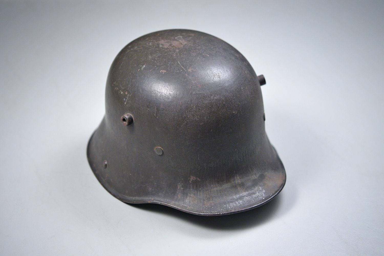 WWI GERMAN MODEL 1916 STEEL TRENCH HELMET w/REPLACEMENT LINER &amp; STRAP