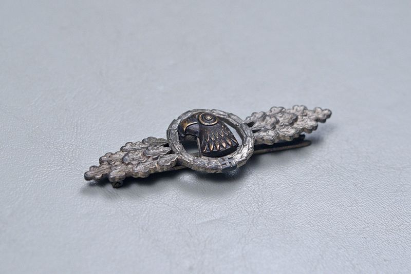 WWII GERMAN LUFTWAFFE RECONNAISSANCE FLIGHT CLASP IN SILVER BY BSW