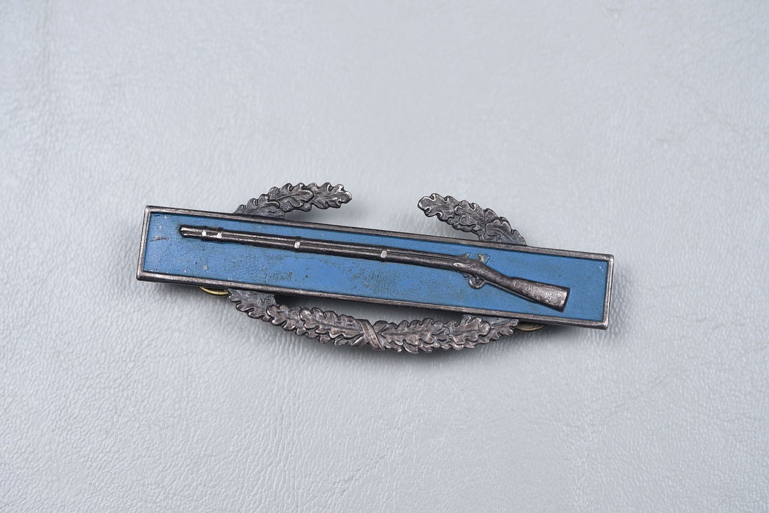 VIETNAM WAR U.S. COMBAT INFANTRY BADGE BY ANITAYA BROS., ATTLEBORO, MASS.