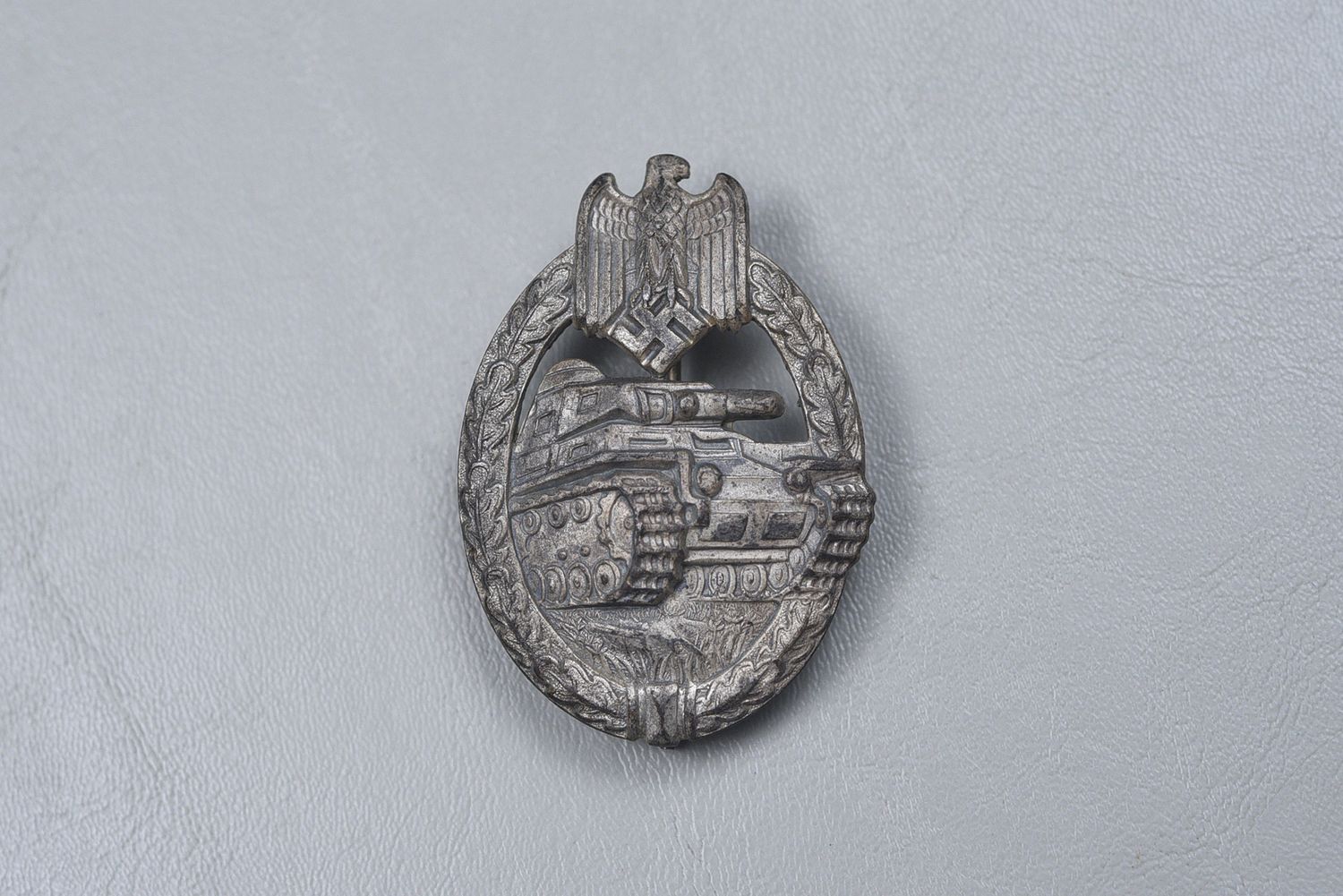 WWII GERMAN PANZER ASSAULT BADGE IN SILVER BY ASSMANN