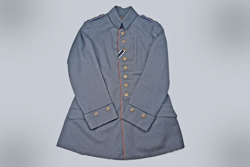 WWI GERMAN AIR SERVICE OFFICER UNIFORM w/IRON CROSS &amp; LOOPS FOR 3 BADGES