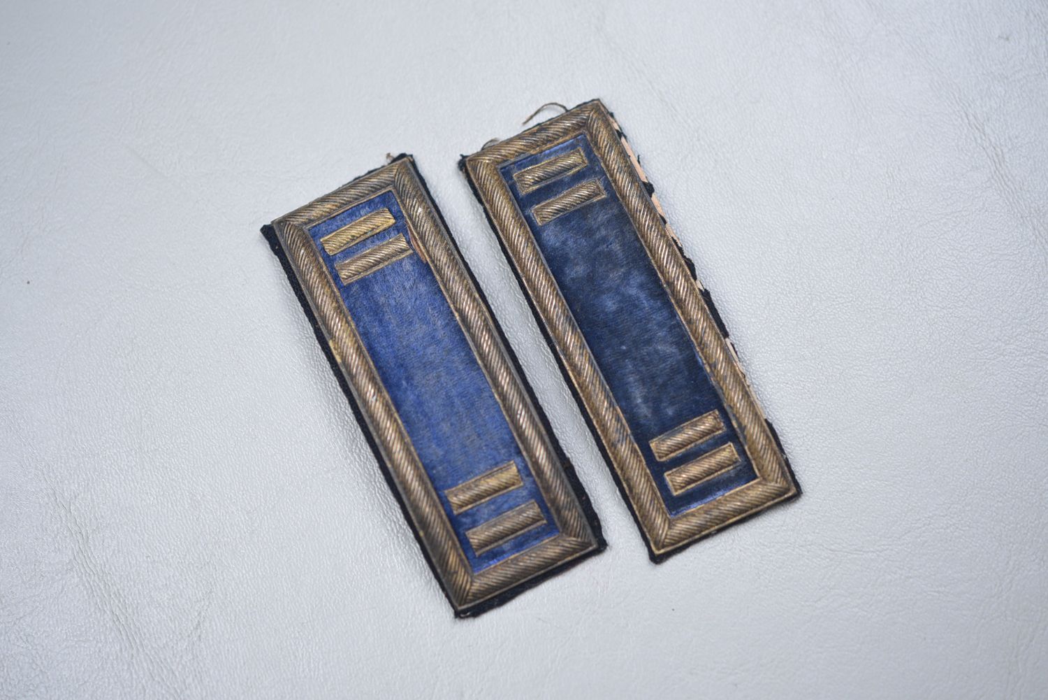 CIVIL WAR U.S. INFANTRY CAPTAIN&#39;S SHOULDER STRAPS - MATCHED PAIR