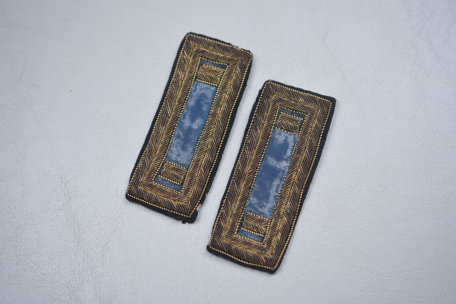CIVIL WAR U.S. INFANTRY 2nd LIEUTENANT&#39;S SHOULDER STRAPS - MATCHED PAIR