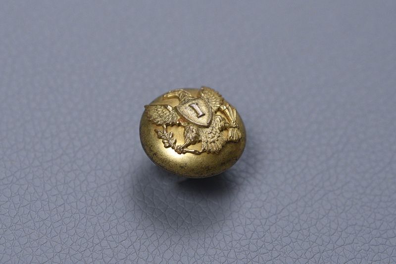 CIVIL WAR FEDERAL OFFICER EAGLE 'I' COAT BUTTON – 22mm BRITISH MADE