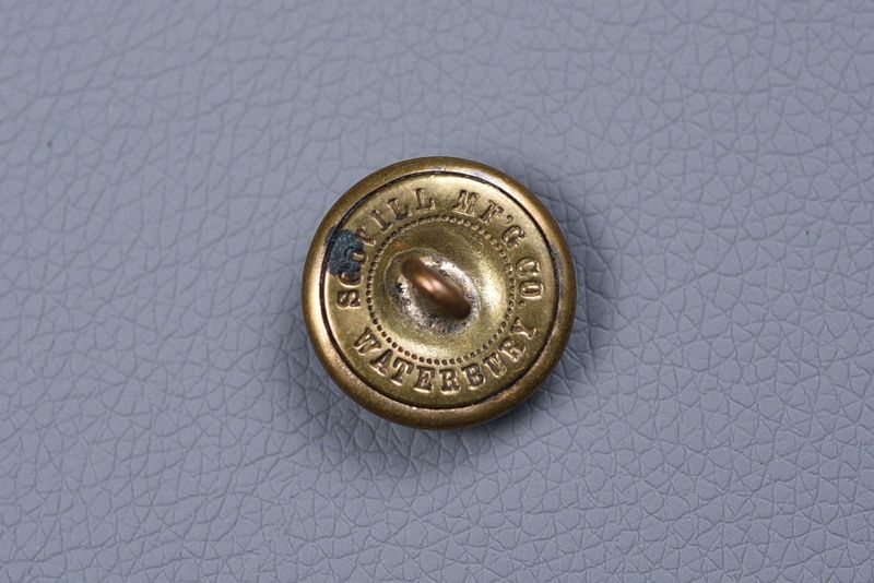 CIVIL WAR OFFICER EAGLE 'I' COAT BUTTON – 22mm