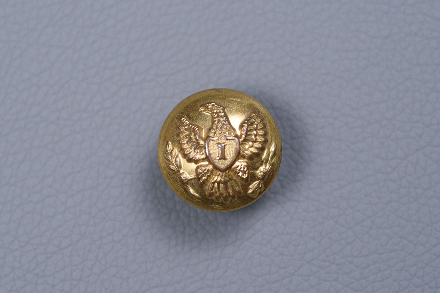 CIVIL WAR OFFICER EAGLE &#39;I&#39; COAT BUTTON – 22mm