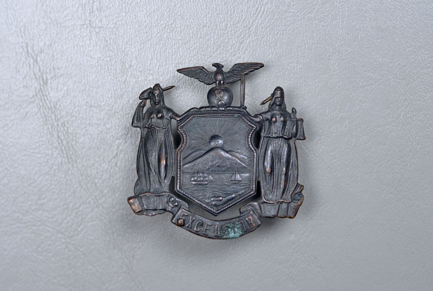 WWI New York Campaign Hat Insignia