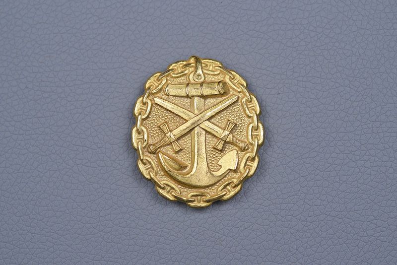 WWI GERMAN KAISERLICHE MARINE GOLD WOUND BADGE