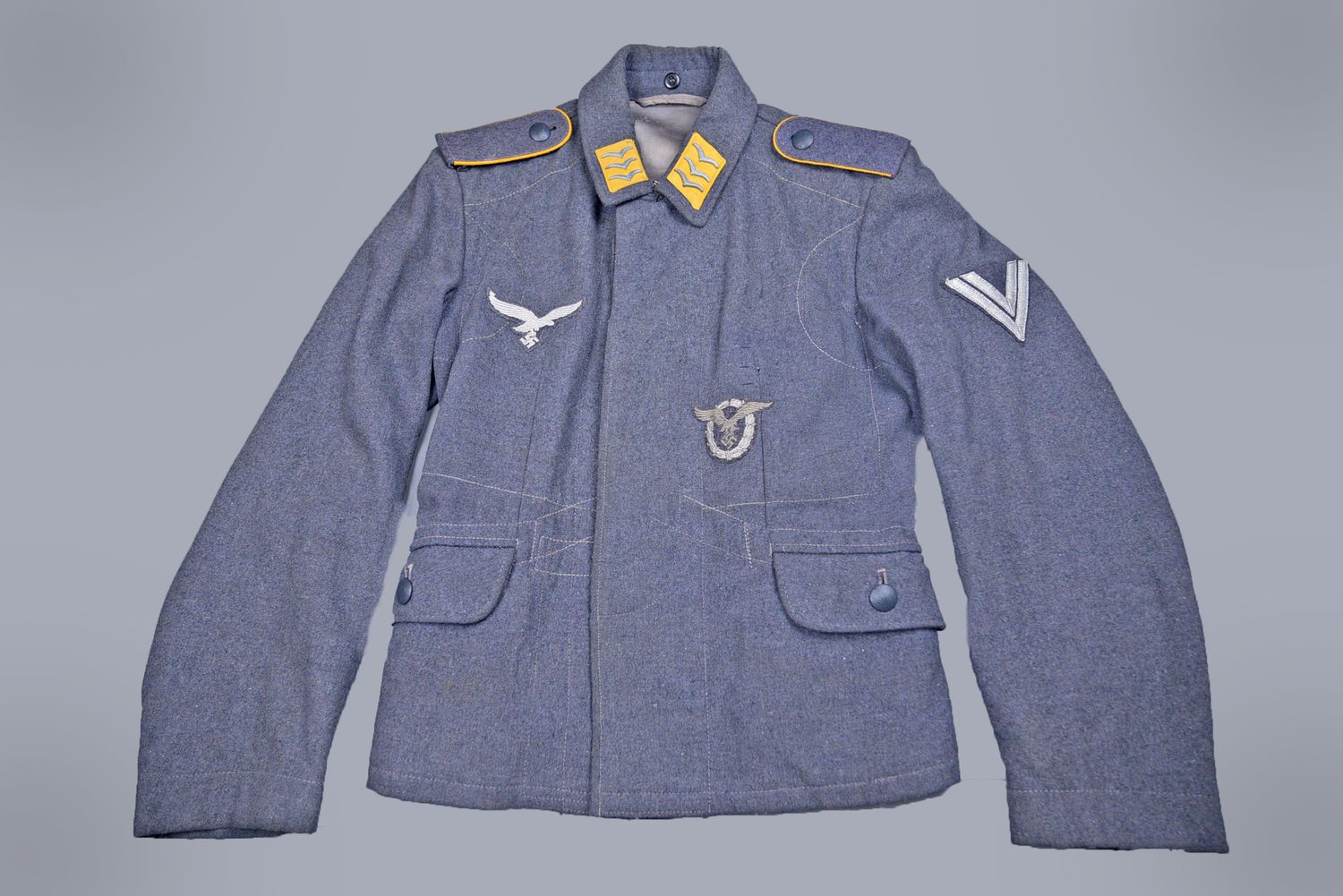 WWII GERMAN LUFTWAFFE GEFREITER FLIEGER BLUSE w/CLOTH PILOT&#39;S BADGE