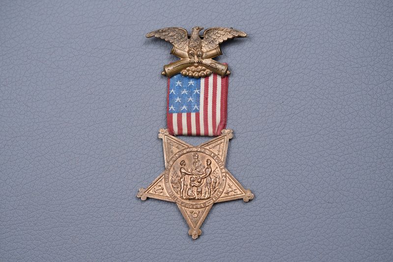 CIVIL WAR GAR MEDAL TYPE II MEDAL - NUMBERED         