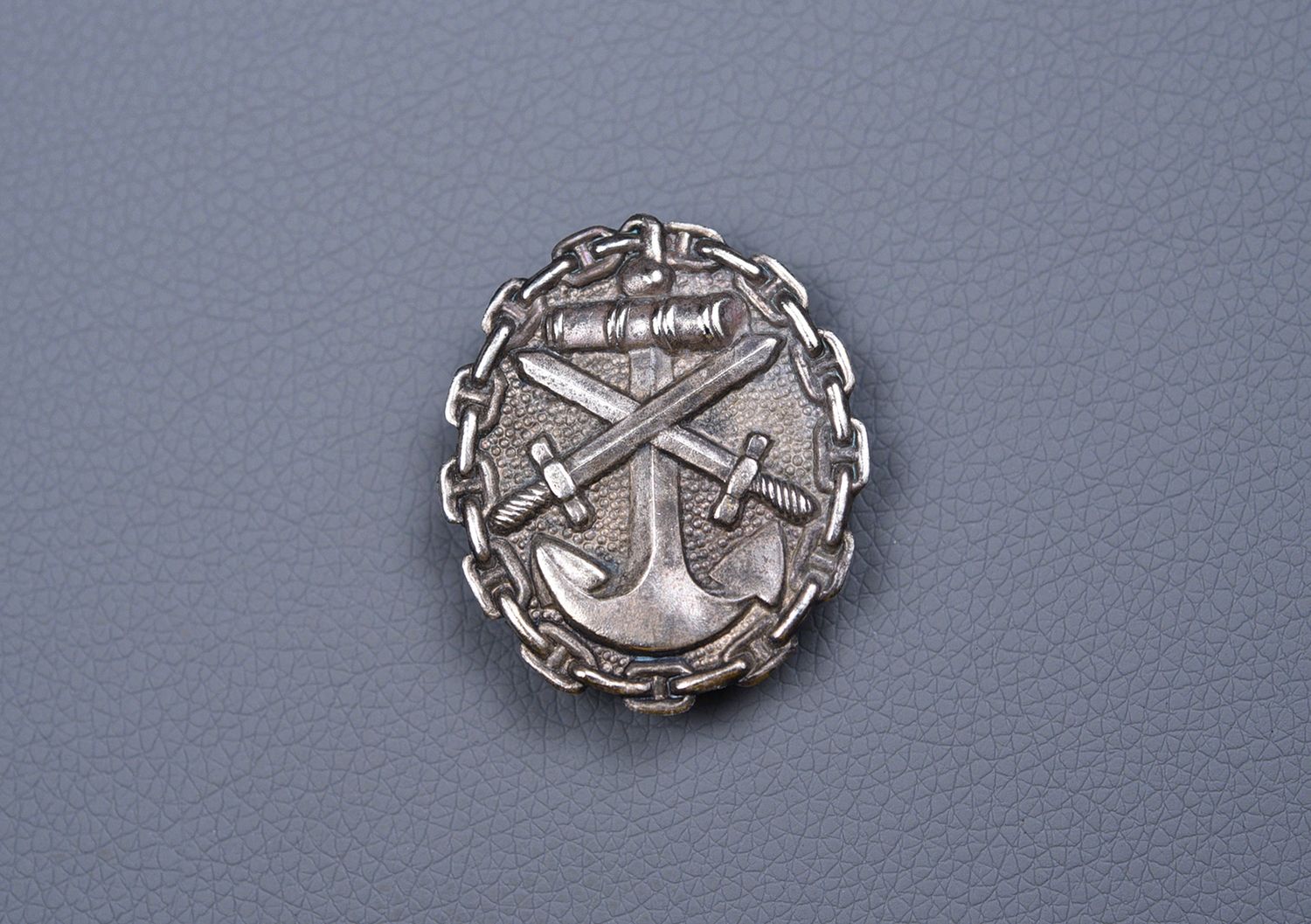 WWI GERMAN KAISERLICHE MARINE WOUND BADGE IN SILVER
