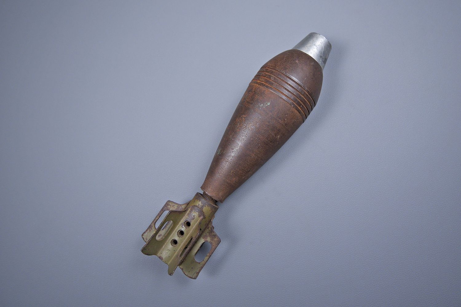 WWII U.S. M43A1 81MM HE MORTAR ROUND - INERT WWII U.S. M43A1 81MM HE MORTAR ROUND - INERT