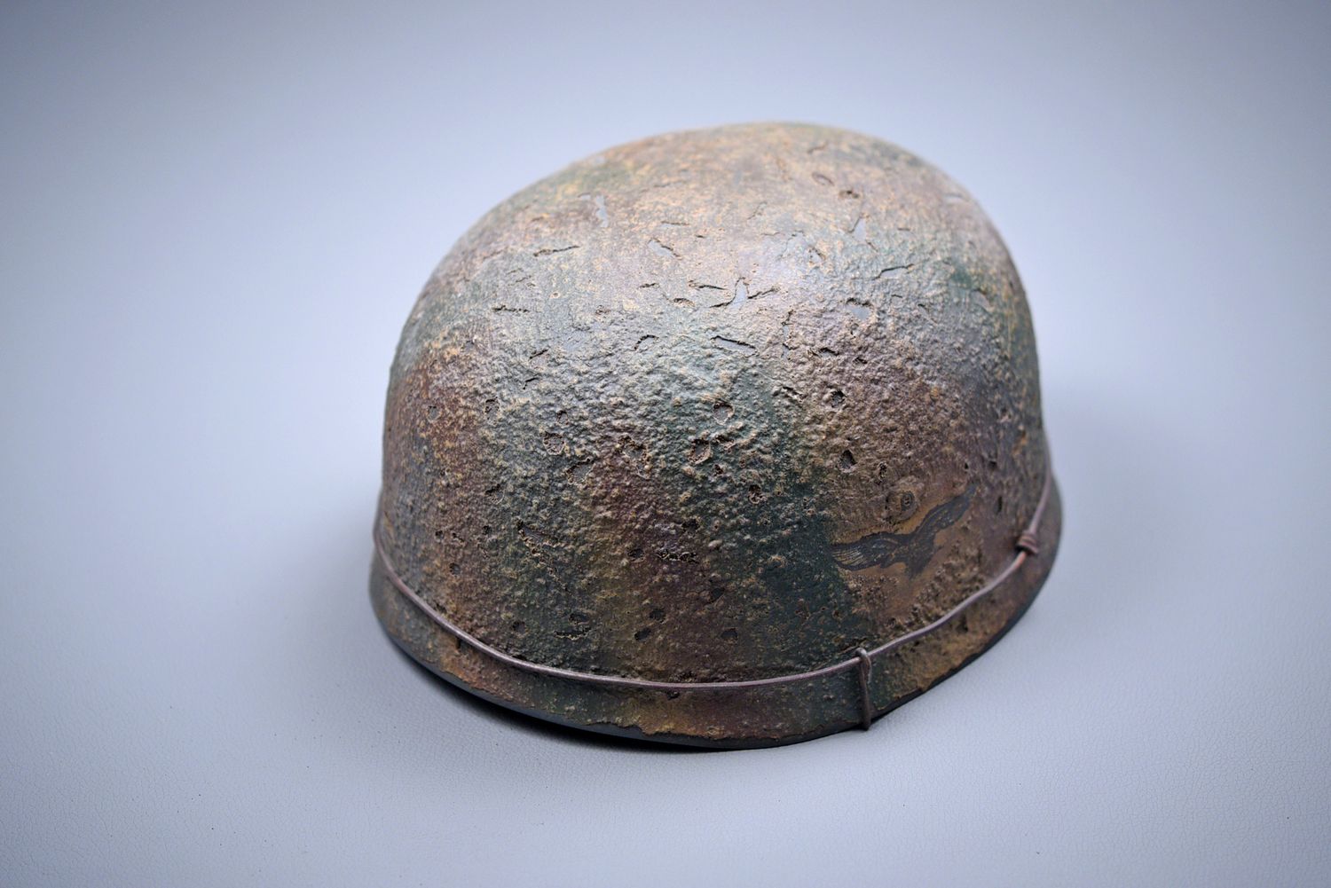 WWII GERMAN CAMOUFLAGED FALLSCHIRMJÄGER M38 PARATROOPER HELMET-REPLICA