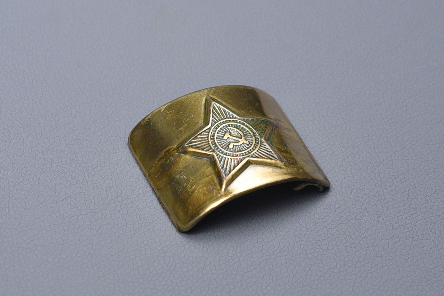 POST-WORLD WAR II SOVIET RUSSIAN ENLISTED BELT BUCKLE