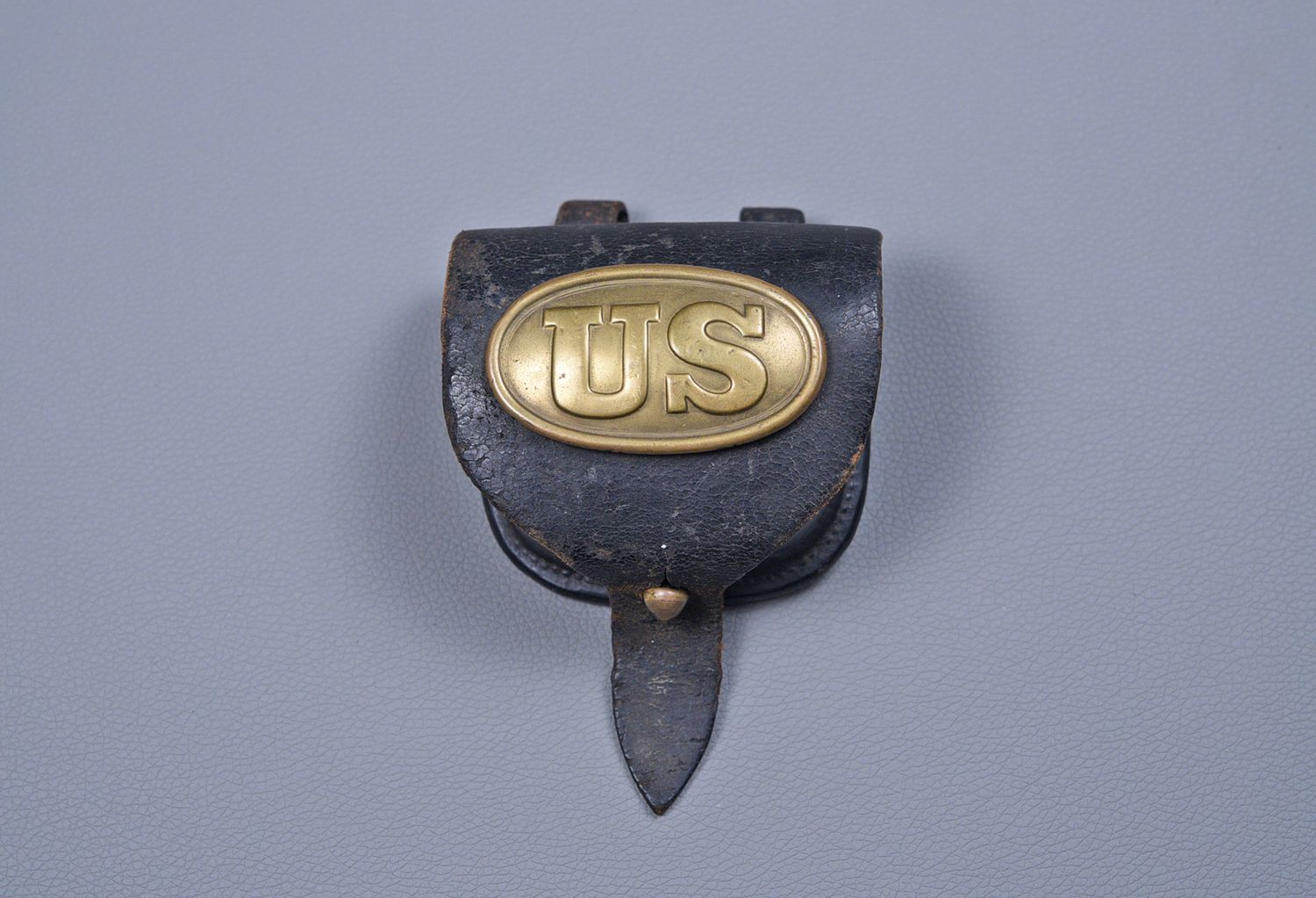 CIVIL WAR U.S. PERCUSSION CAP BOX w/SMALL &#39;US&#39; PLATE ATTACHED TO FLAP