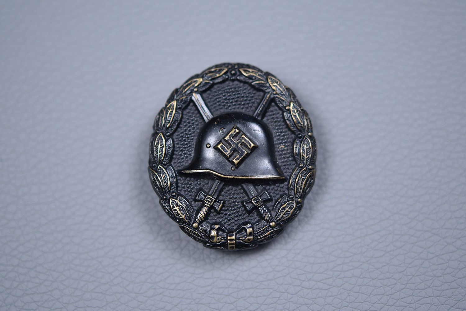 WWII GERMAN 1936 'SPANISH' BLACK WOUND BADGE WWII GERMAN 1936 'SPANISH' BLACK WOUND BADGE