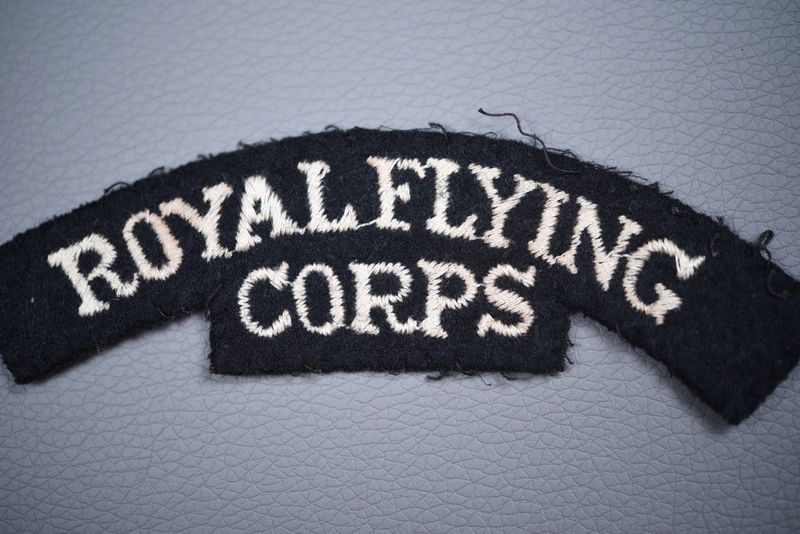 WWI BRITISH ROYAL FLYING CORPS SHOULDER ARC – UNIFORM REMOVED