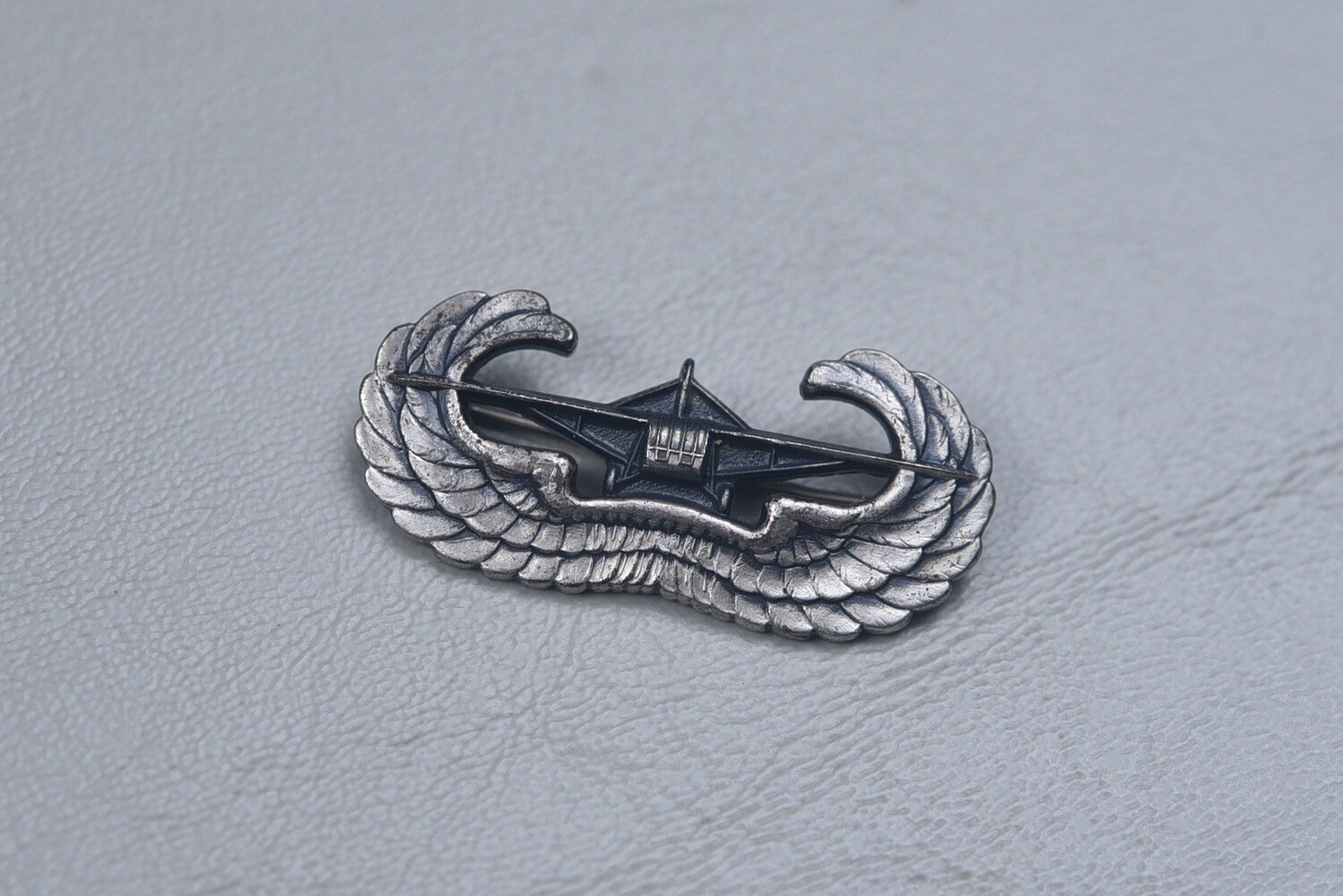 WWII U.S. GLIDER ASSAULT BADGE - PIN BACK, STERLING WWII U.S. GLIDER ASSAULT BADGE - PIN BACK, STERLING
