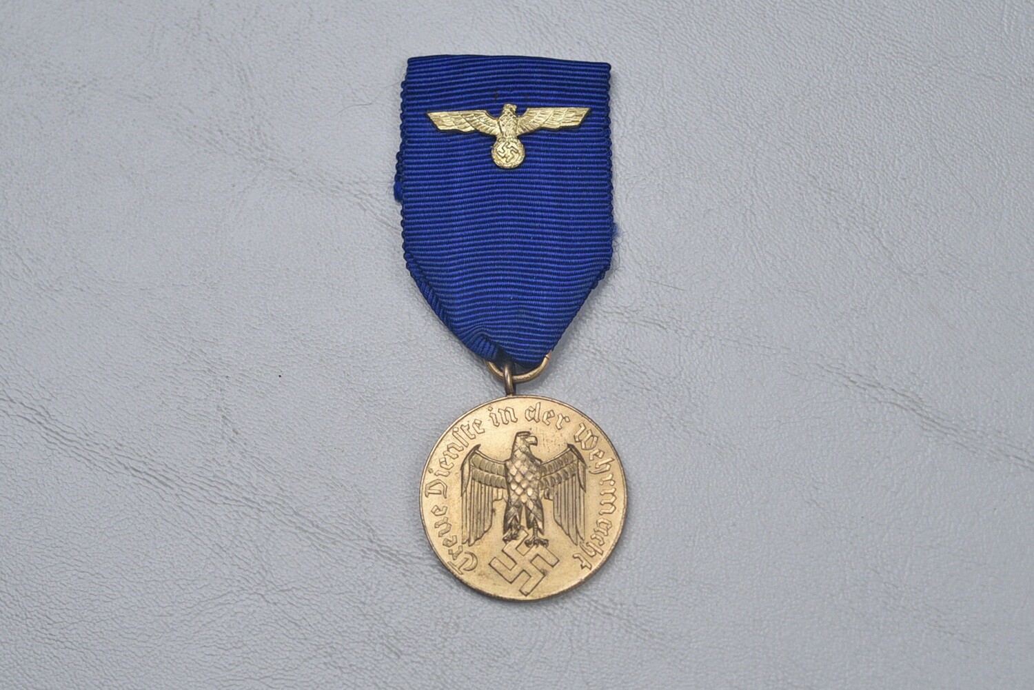 WWII GERMAN WEHRMACHT 12-YEAR SERVICE MEDAL WWII GERMAN WEHRMACHT 12-YEAR SERVICE MEDAL