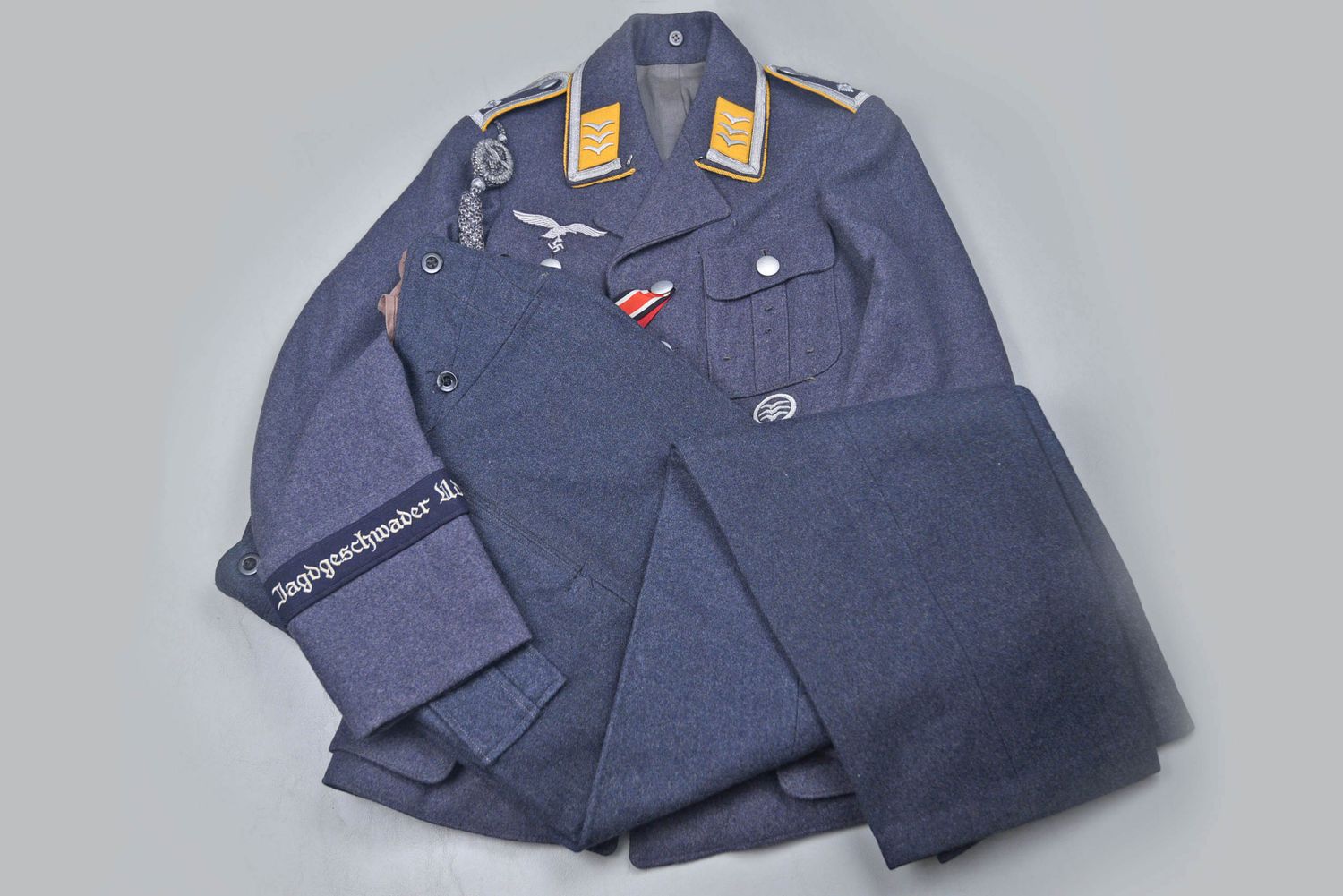 WWII GERMAN LUFTWAFFE FELDWEBEL OF FLIGHT UNIFORM - JAGDGESCHWADER UDET