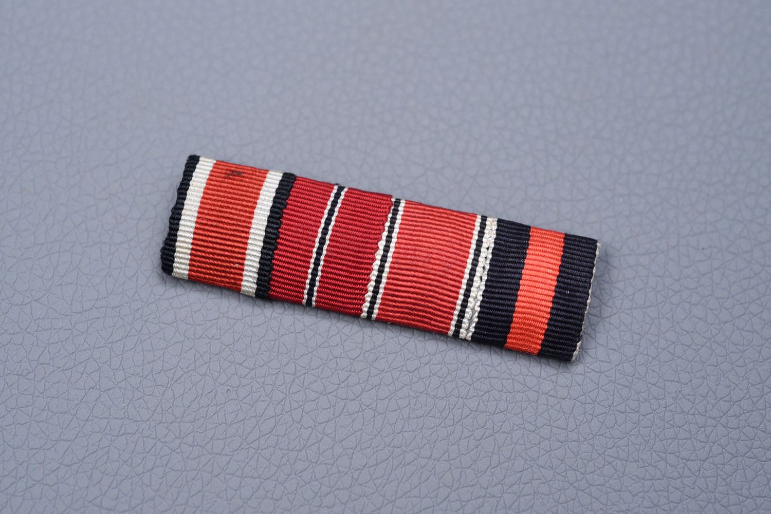 WWII GERMAN 1939 IRON CROSS 4-PLACE RIBBON BAR WWII GERMAN 1939 IRON CROSS 4-PLACE RIBBON BAR