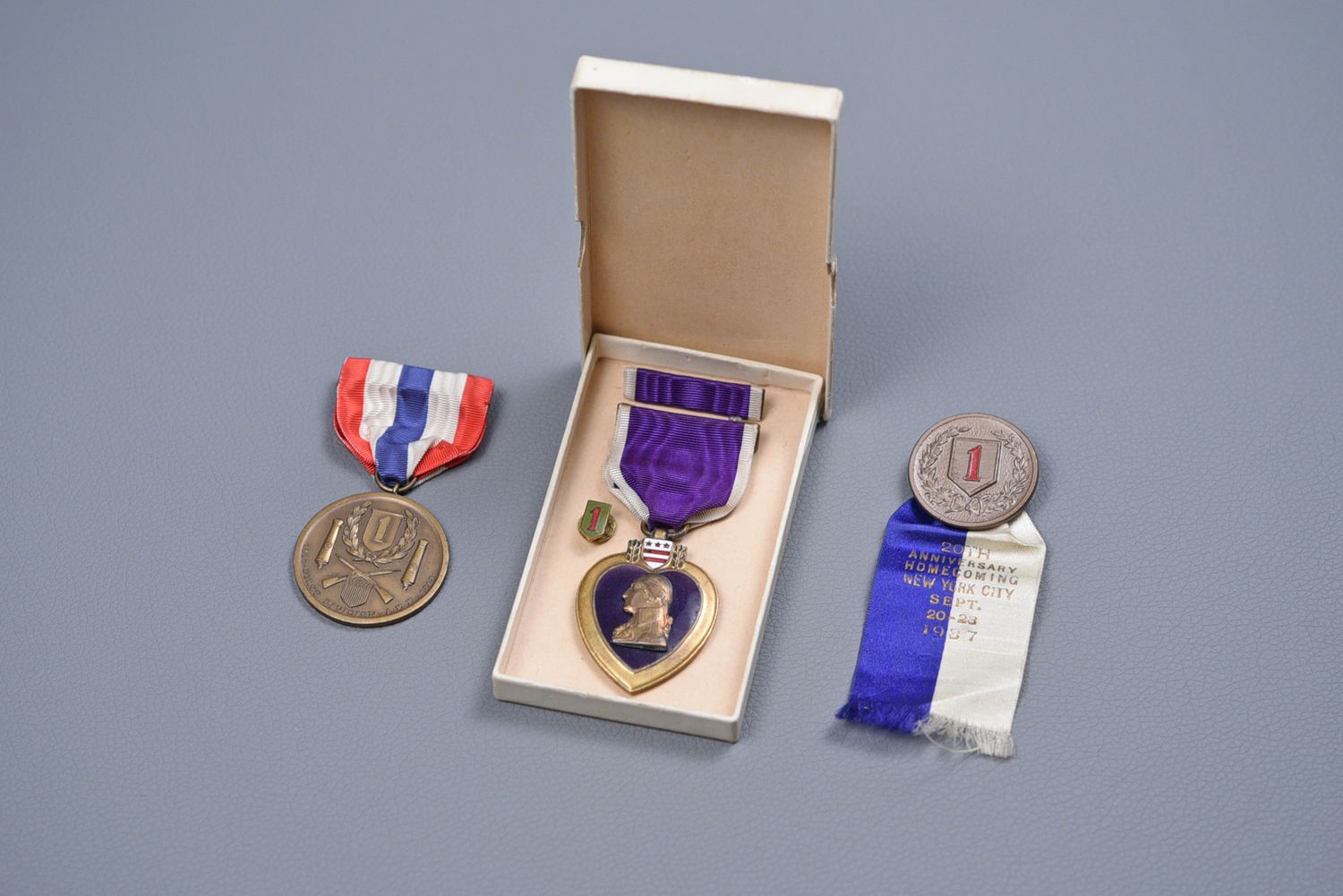 WWI U.S. PURPLE HEART MEDAL GROUP TO 1st DIVISION – NAMED, BB&amp;B