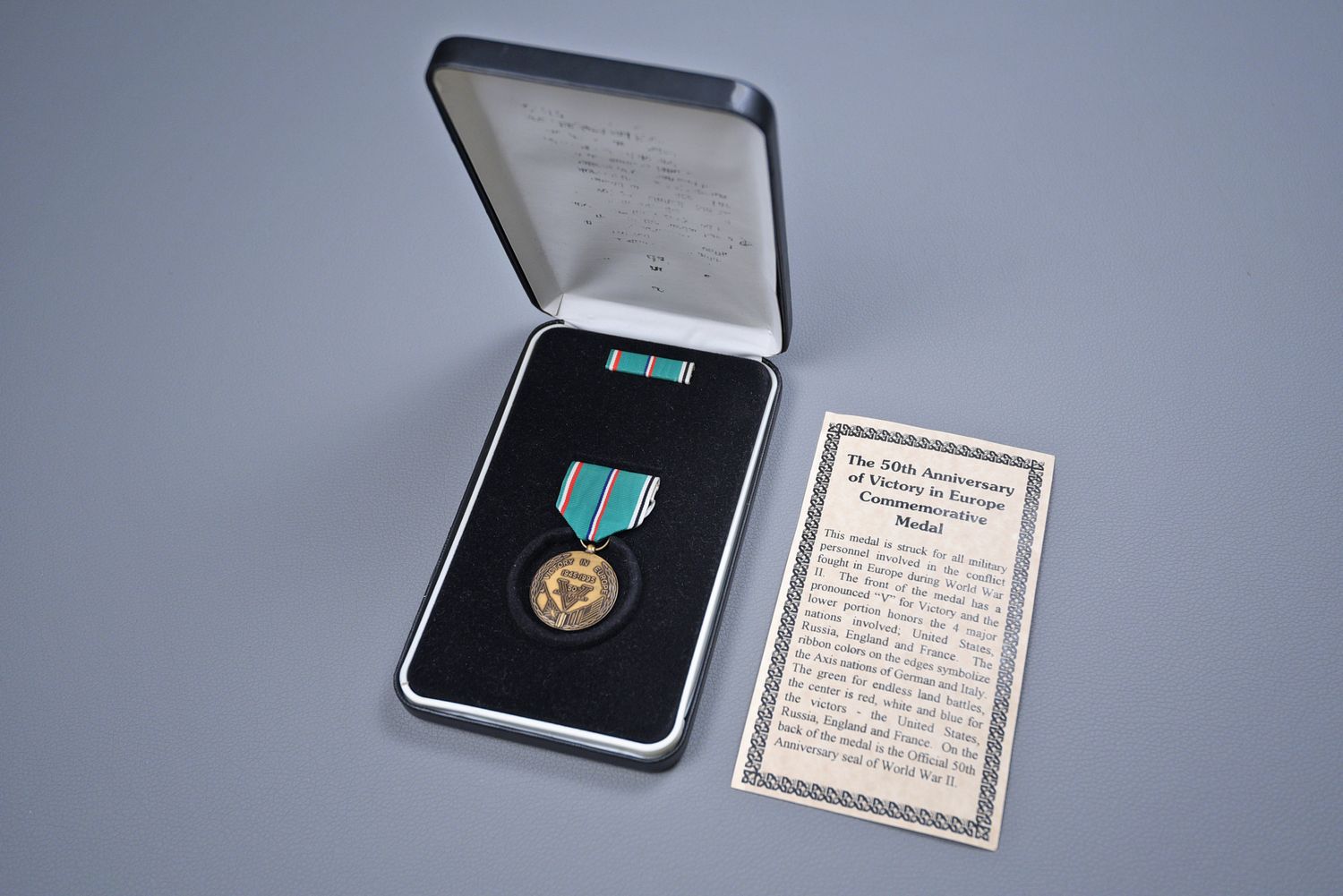 COMMEMORATIVE MEDAL FOR THE 50th ANNIVERSARY OF THE SECOND WORLD WAR - CASED