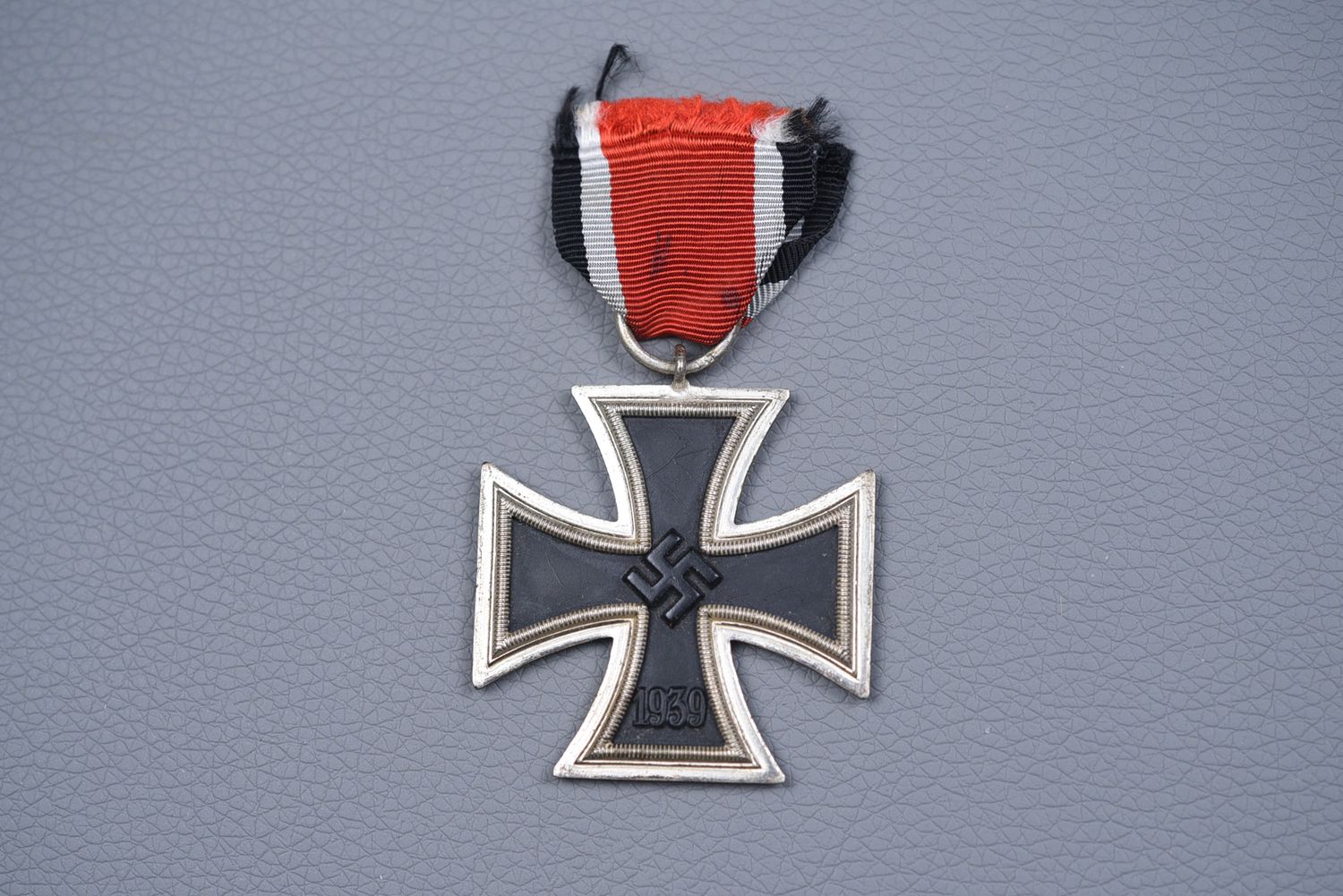 WWII GERMAN 1939 IRON CROSS 2nd CLASS BY BN&amp;L – NEAR MINT