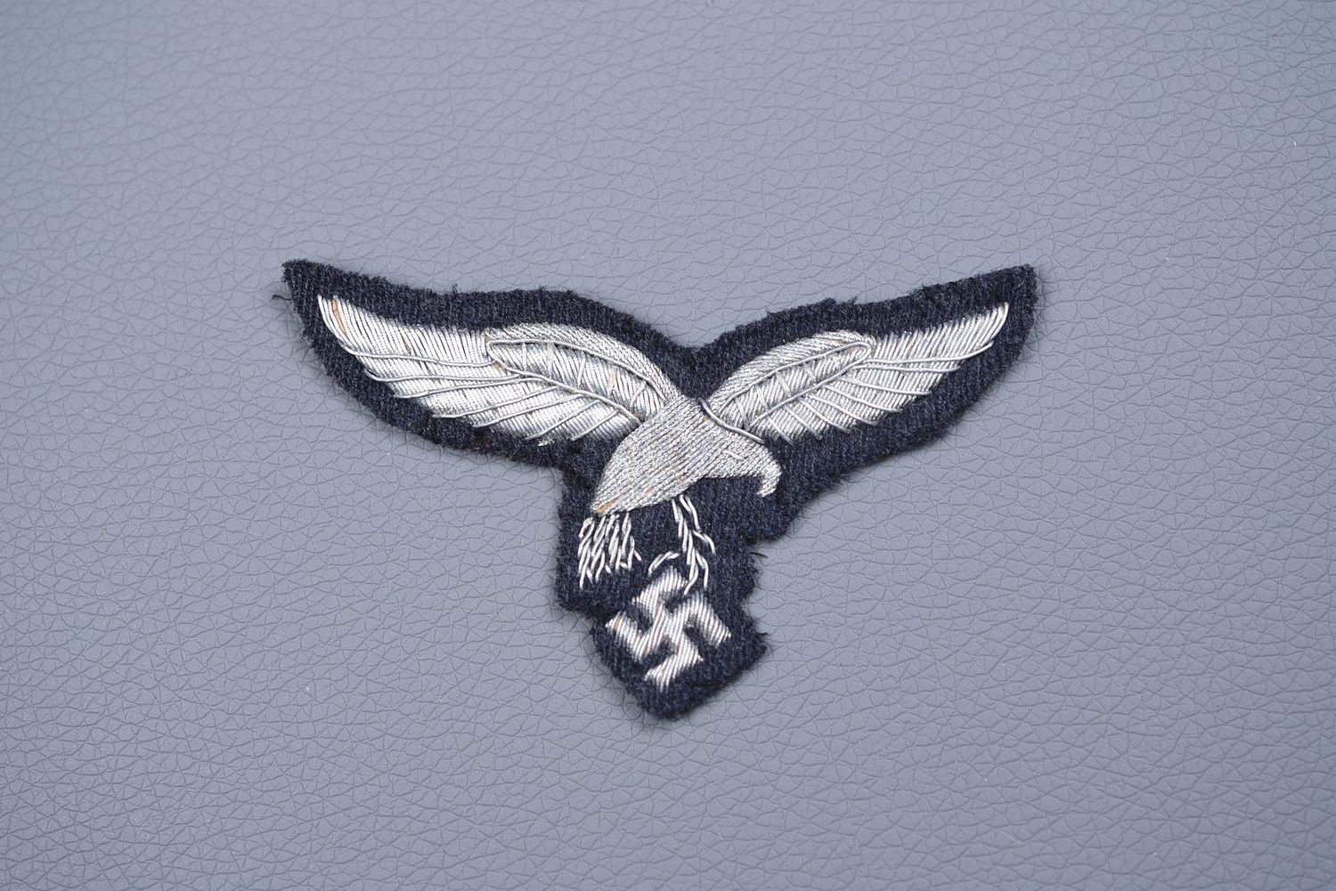 WWII GERMAN LUFTWAFFE OFFICER'S BULLION BREAST EAGLE – DROOP TAIL