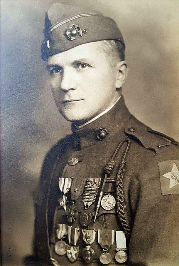 WWI U.S. VICTORY MEDAL w/BAR ‘FRANCE’/USMC DEVICE & SILVER STAR IN BOX WWI U.S. VICTORY MEDAL w/BAR ‘FRANCE’/USMC DEVICE & SILVER STAR IN BOX