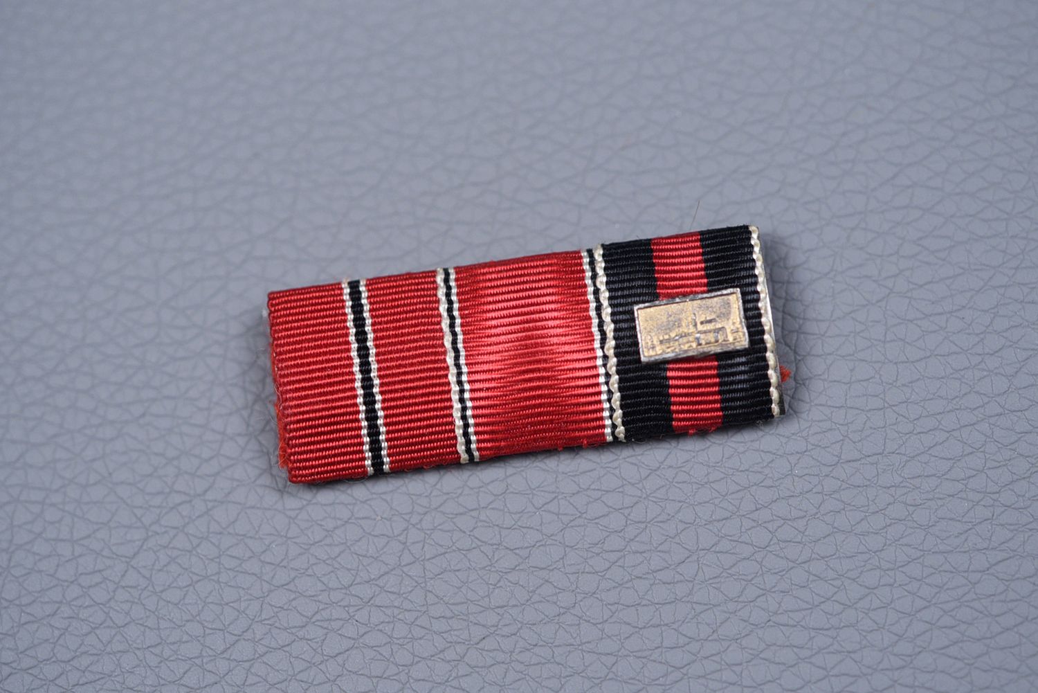 WWII GERMAN RUSSIAN FRONT/CZECH ANSCHLUSS 3 PLACE RIBBON BAR w/PRAGUE CASTLE BAR WWII GERMAN RUSSIAN FRONT/CZECH ANSCHLUSS 3 PLACE RIBBON BAR w/PRAGUE CASTLE BAR