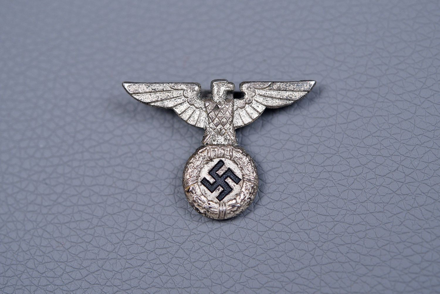 WWII GERMAN MODEL 1927 SA/SS NSDAP CAP EAGLE WWII GERMAN MODEL 1927 SA/SS NSDAP CAP EAGLE