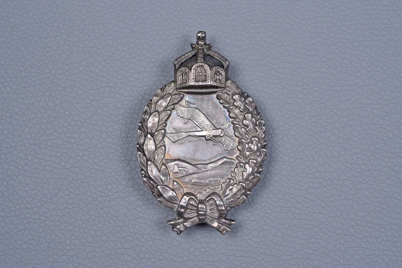 WWI GERMAN PRUSSIAN PILOT'S BADGE BY C.E. JUNCKER