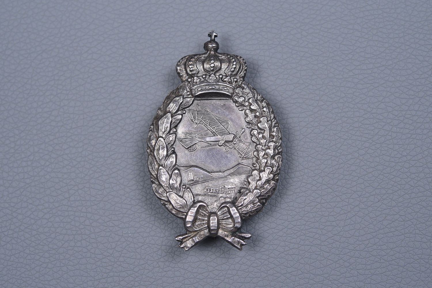 WWI GERMAN BAVARIAN PILOT'S BADGE BY KARL PÖLLATH