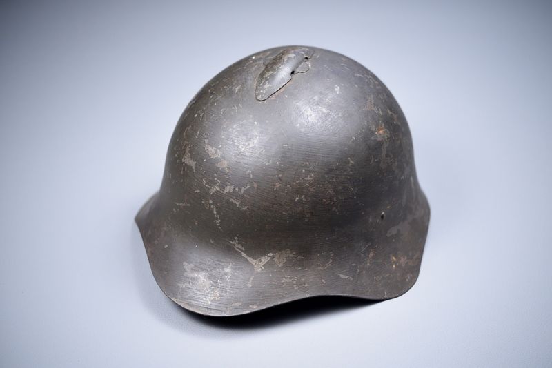 WWII SOVIET RUSSIAN SSh 36 HELMET w/COMPLETE SOCK LINER & CHINSTRAP