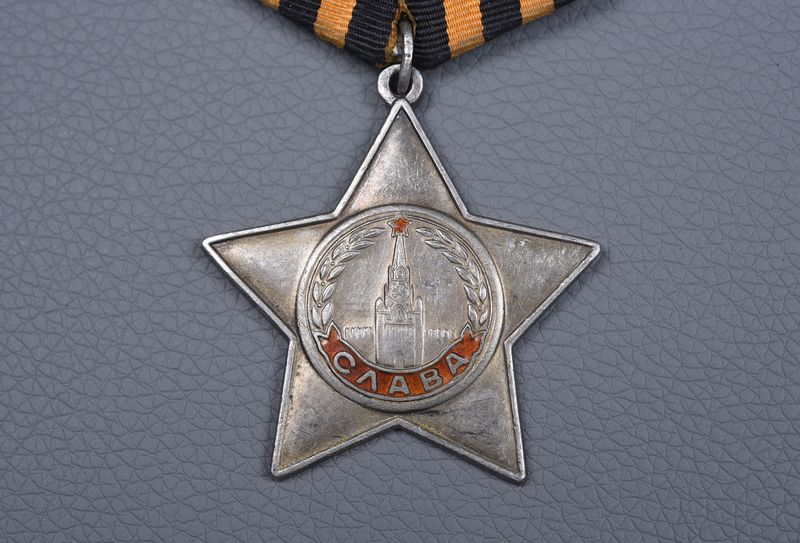 WWII SOVIET RUSSIAN ORDER OF GLORY III CLASS - NUMBERED