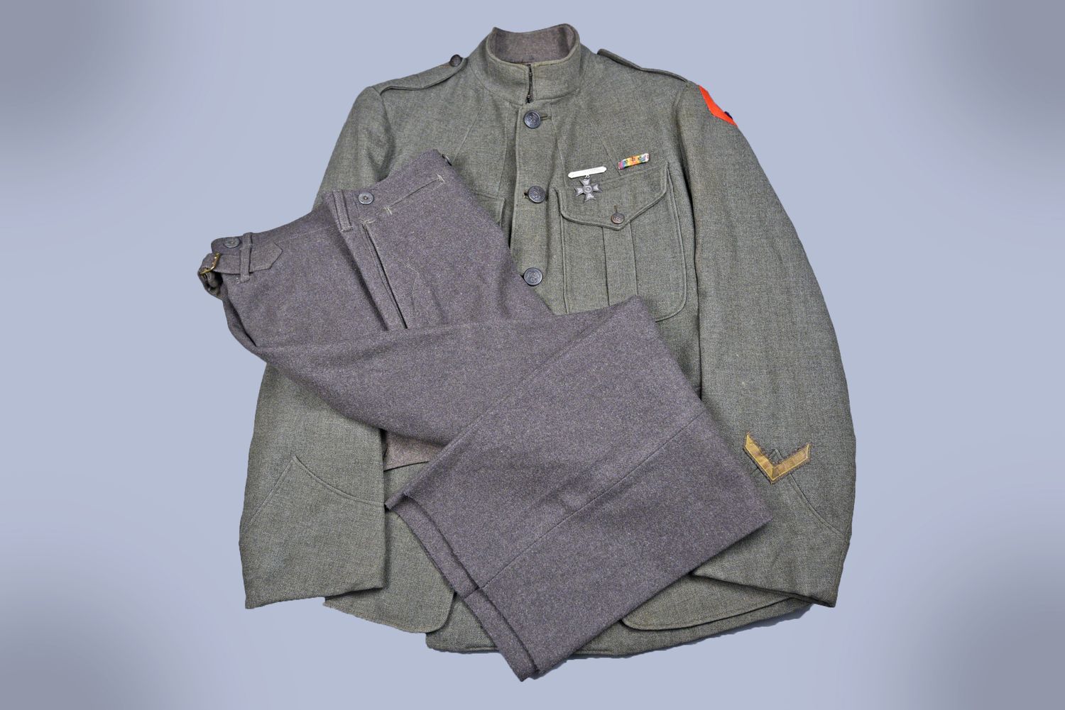 WWI U.S. MARINE CORPS FIRST AVIATION FORCE ENLISTED UNIFORM JACKET & TROUSERS WWI U.S. MARINE CORPS FIRST AVIATION FORCE ENLISTED UNIFORM JACKET & TROUSERS