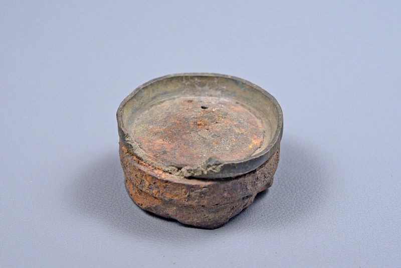 CIVIL WAR CONFEDERATE ARTILLERY READ SHELL BASE w/BRONZE SABOT - DUG