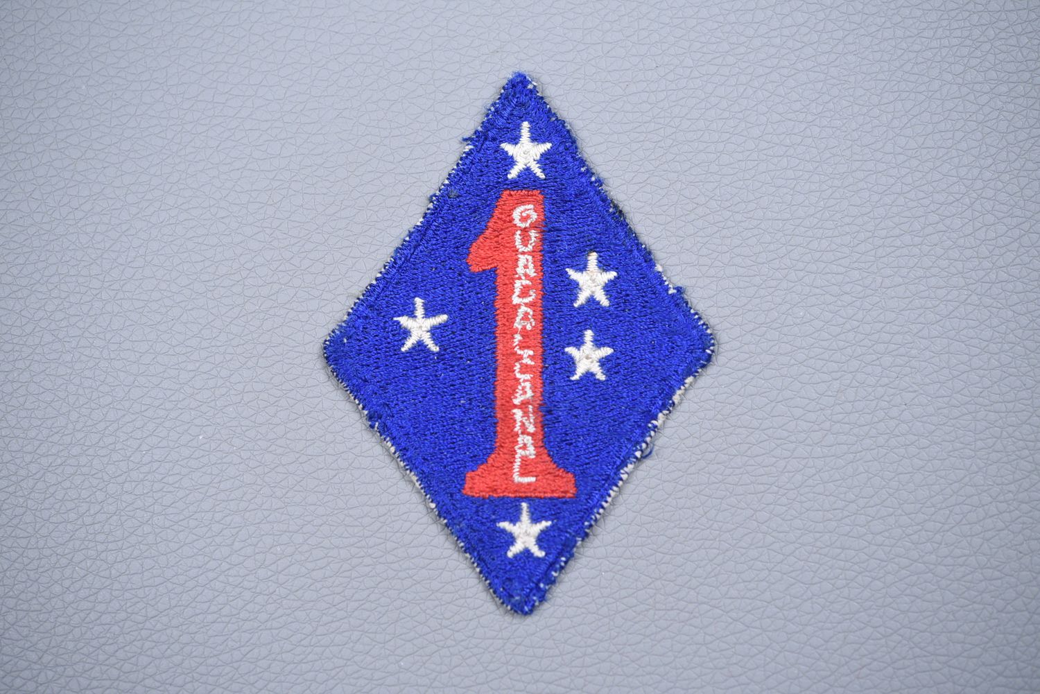 WWII U.S. MARINE CORPS 1st MAR. DIV. SHOULDER PATCH - AUSTRALIAN MADE, WHITE BACK WWII U.S. MARINE CORPS 1st MAR. DIV. SHOULDER PATCH - AUSTRALIAN MADE, WHITE BACK