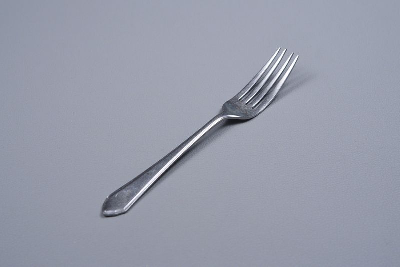 WWII IMPERIAL JAPANESE NAVY FORK UTENSIL WWII IMPERIAL JAPANESE NAVY FORK UTENSIL