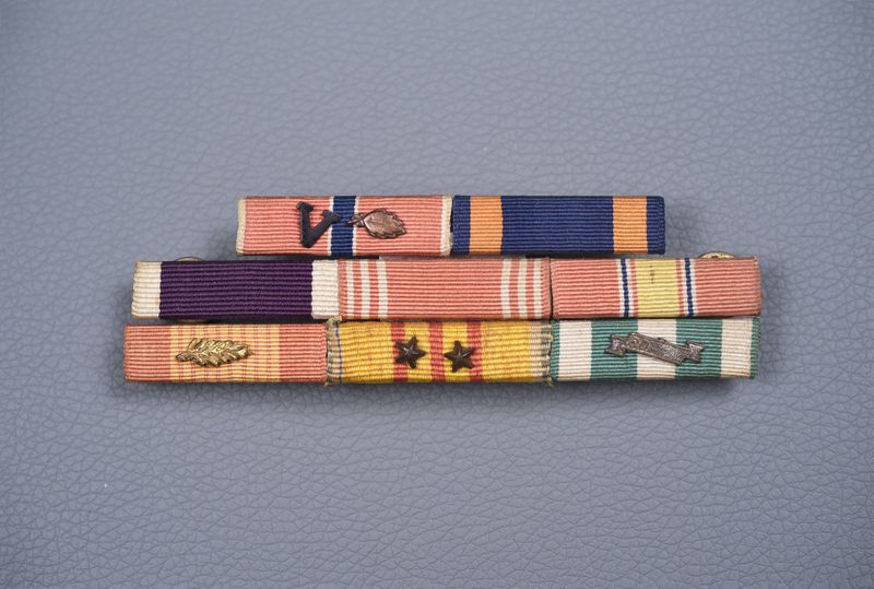 VIETNAM WAR U.S. ARMY 8-PLACE BRONZE STAR RIBBON BAR - IN COUNTRY MADE