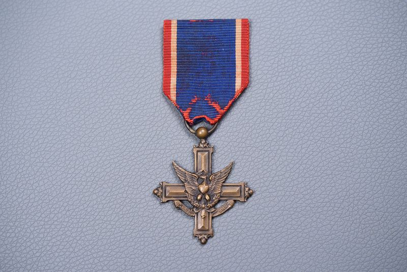 WWI U. S. DISTINGUISHED SERVICE CROSS, 2nd TYPE – FRENCH MADE WWI U. S. DISTINGUISHED SERVICE CROSS, 2nd TYPE – FRENCH MADE