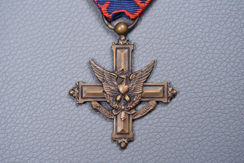 WWI U. S. DISTINGUISHED SERVICE CROSS, 2nd TYPE – FRENCH MADE