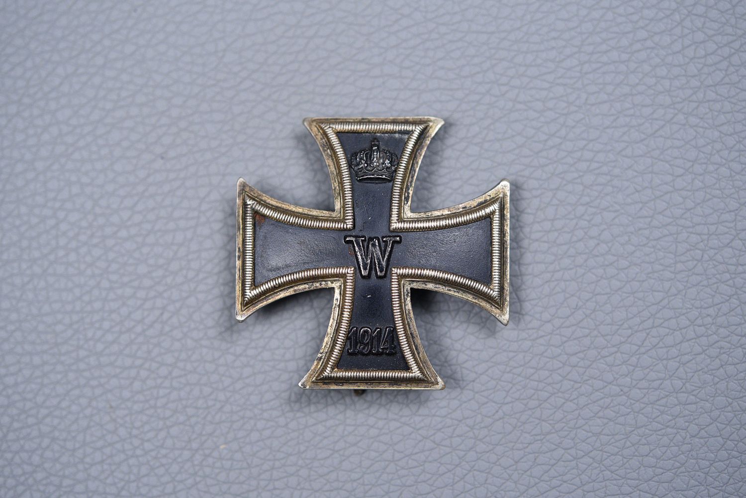 WWI GERMAN 1914 IRON CROSS 1st CLASS BY MEYBAUER WWI GERMAN 1914 IRON CROSS 1st CLASS BY MEYBAUER