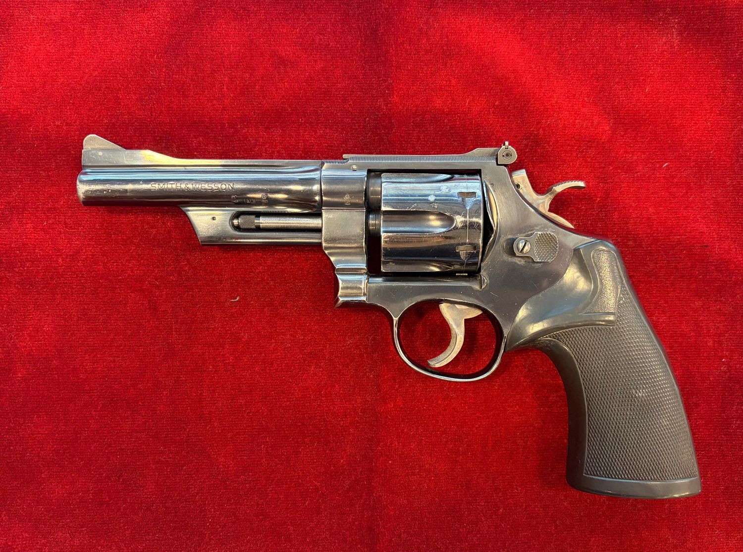 Smith & Wesson - 27