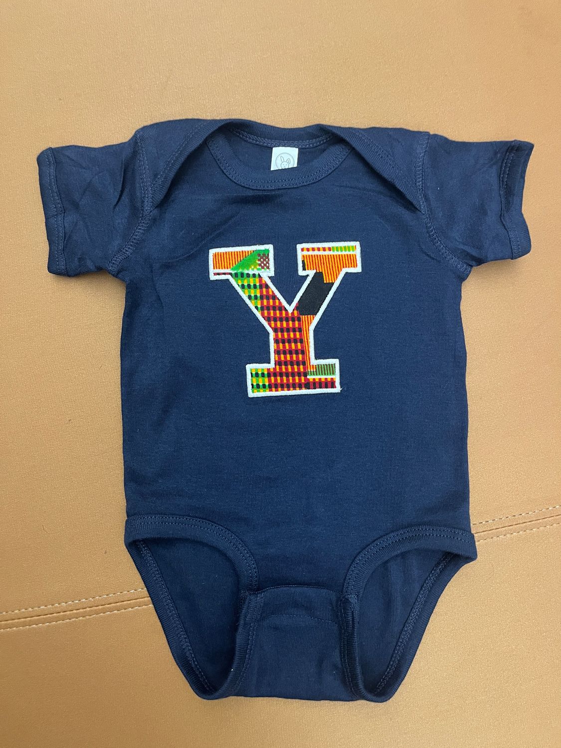 Kente Y Onesie