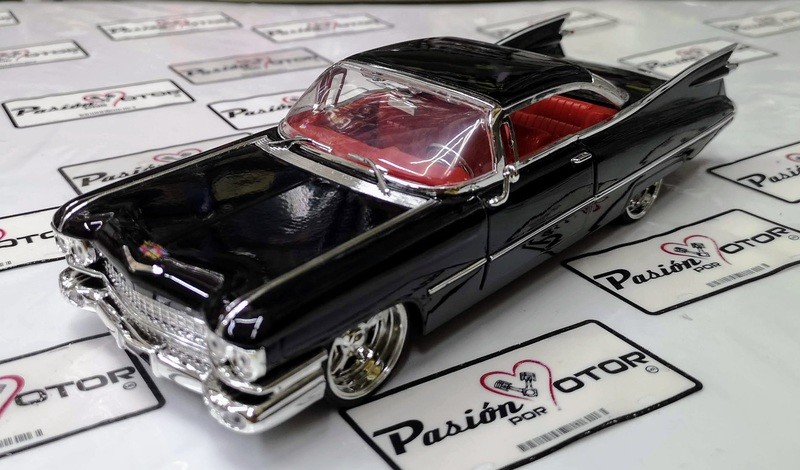1:24 Cadillac Coupe Deville 1959 Negro JADA TOYS Big Time Kustoms En Display A Granel