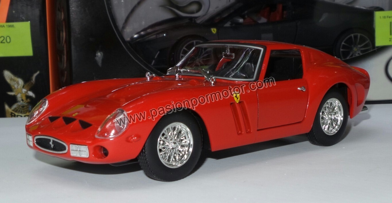 1:24 Ferrari 250 GTO 1962 Rojo BBURAGO En Display A Granel