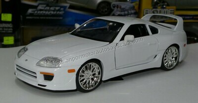 1:24 Toyota Supra Blanco 1995 Brian&#39;s  Rapido y Furioso 7 JADA TOYS 00156